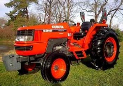 Kubota MX5000, części, silnik